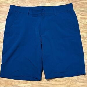Under Armour size 38 Navy Men's Flat Front Shorts